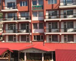 Семеен хотел Йола