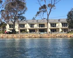 Merimbula Lake Apartments