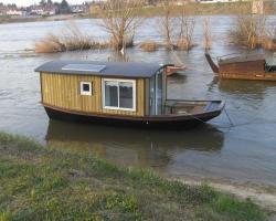 Une Nuit Insolite en Bateau de Loire