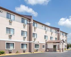 Boarders Inn & Suites by Cobblestone Hotels Waterloo Cedar Falls