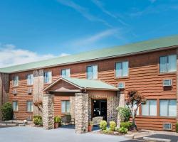 Super 8 by Wyndham Lebanon