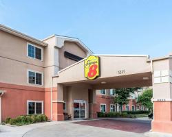 Super 8 by Wyndham Fort Worth North