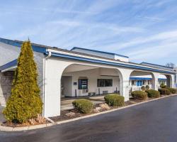 Days Inn by Wyndham Kent - Akron