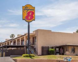 Super 8 by Wyndham Barstow