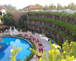 Uday Suites - The Airport Hotel