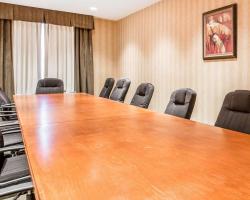 Econo Lodge Inn & Suites Douglasville