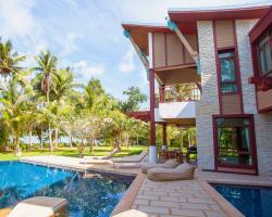 Amatapura Beachfront Villa 1, SHA Certified