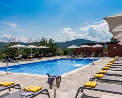 Hotel Degenija