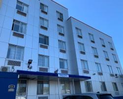 Days Inn by Wyndham Brooklyn Borough Park