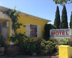 Pavilions Motel