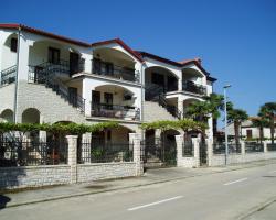 Apartments Modrušan