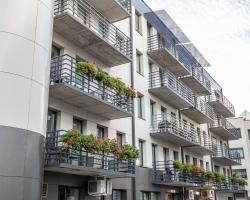 HOF Apartments