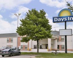 Days Inn by Wyndham Walcott Davenport