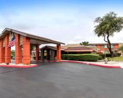 Quality Inn & Suites I-35 near Frost Bank Center