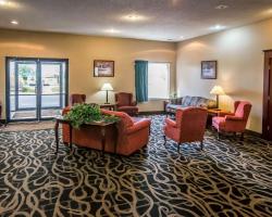 Quality Inn & Suites Mendota near I-39