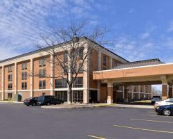 Quality Inn & Suites Matteson near I-57