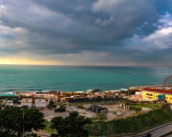 Grand Suites Hotel