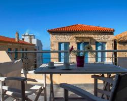 Derveni Luxury Apartments