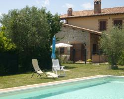 La Loggina Maxi con 2 giardini recintati privati