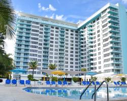 Seacoast Suites on Miami Beach