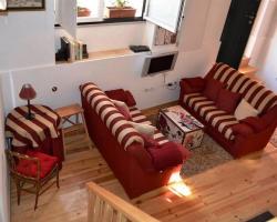 Bairro Alto House, By TimeCooler