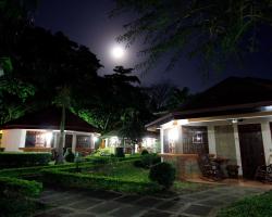 Villas Acacia Beach & Garden Hotel