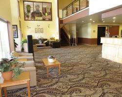Quinault Sweet Grass Hotel
