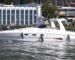 Yacht Charme Iseo Lake