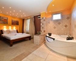 Garni Hotel Garson-Lux NS