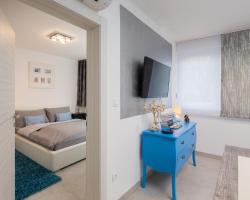 Apartment Scherbl - 3 Private Units Near Park Marjan, Split