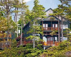 Middle Beach Lodge