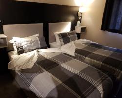 The Old Black Horse Inn