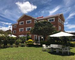 GraceHouse B&B Ivato airport