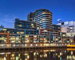 Waterfront Melbourne Apartments