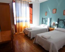 Pensión Sandoval by gaiarooms