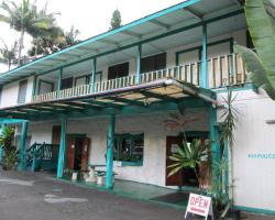Wild Ginger Inn Hotel & Hostel