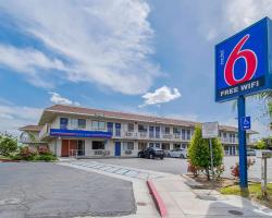 Motel 6-Bakersfield, CA - Airport