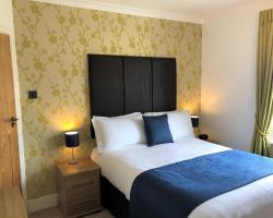 Marine Court - Adults Only