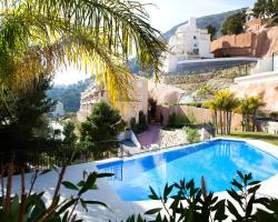 Apartment Los Lirios III by Interhome