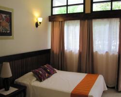 Jaguar Inn Santa Elena