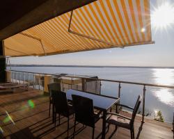 Sea Gem Mamaia - 200m to Beach, XL Terrace, and Beautiful Views