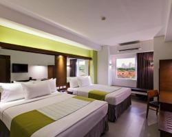 Microtel by Wyndham Acropolis