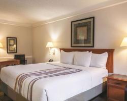 La Quinta Inn by Wyndham New Orleans West Bank / Gretna