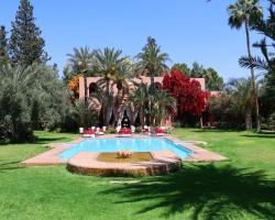 Dar Ayniwen Garden Hotel & Bird Zoo