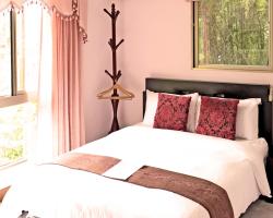 Nantou Puli Pines Garden Homestay B&B