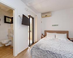 Gregovic Family Apartments