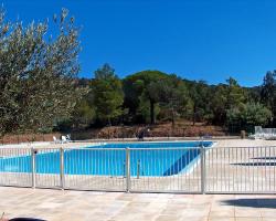 Apartment Les Mas de Gigaro by Interhome