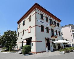 Hotel Autoespresso Venice - Atika & Atif