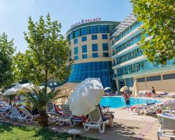 Ivana Palace Hotel - Free Parking