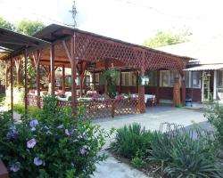 Tiszaligeti Motel & Camping